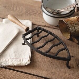 CTW Collection Pressing Iron Trivet 17251